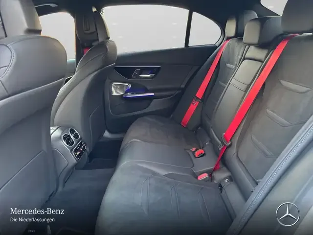 Mercedes-Benz C 63 AMG