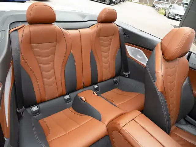 BMW M850