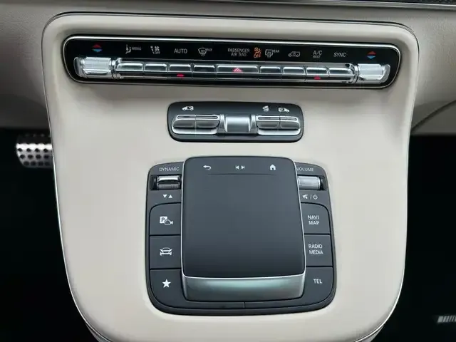 Mercedes-Benz V 300
