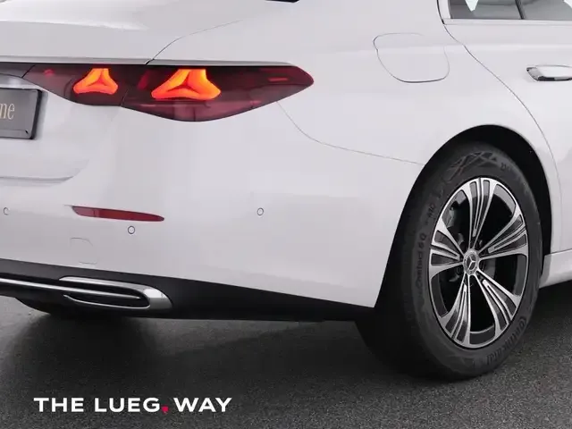 Mercedes-Benz E 200