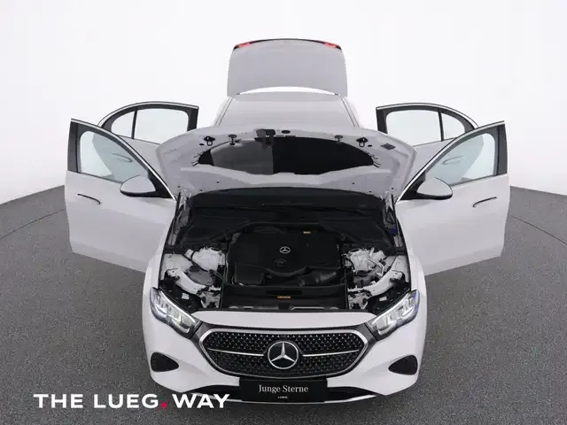 Mercedes-Benz E 200