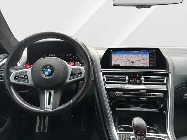 BMW M8