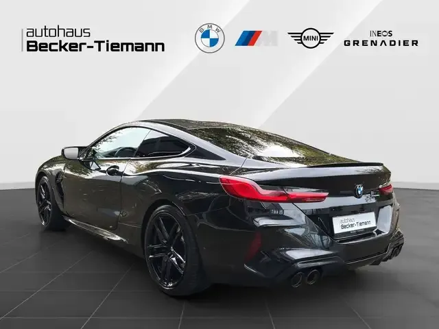 BMW M8