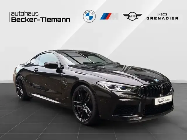 BMW M8