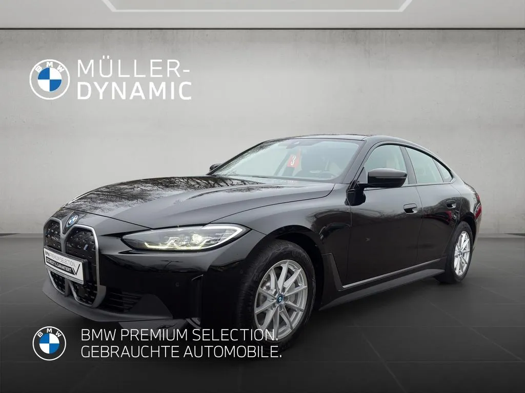 BMW i4