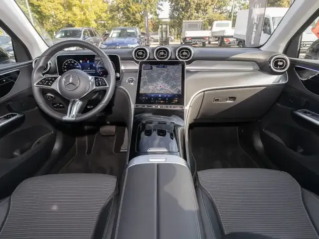 Mercedes-Benz GLC 200