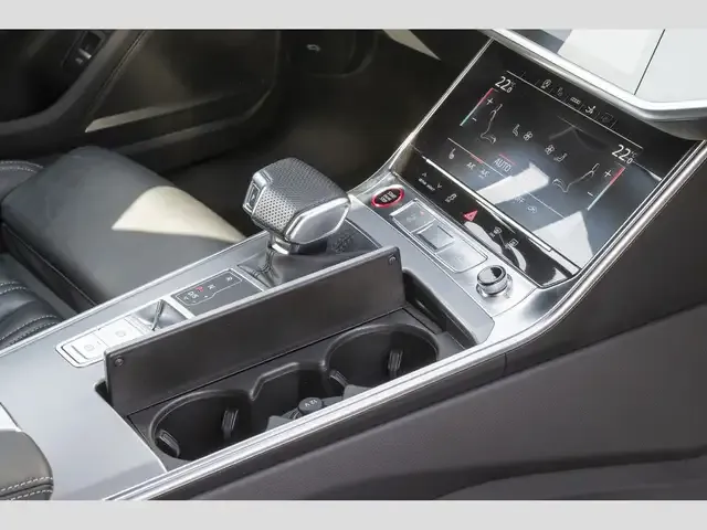 Audi S7