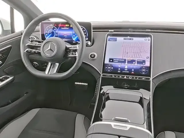 Mercedes-Benz EQE 350