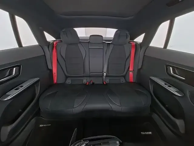 Mercedes-Benz EQE 350