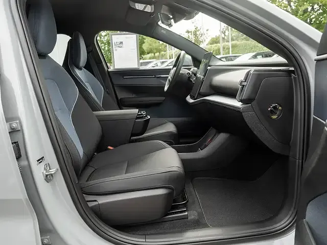 Volvo EX30