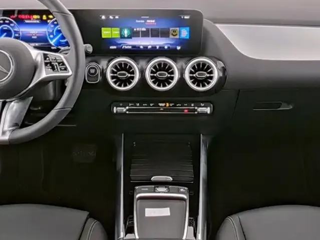 Mercedes-Benz EQA 250