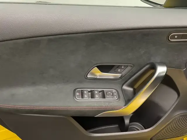 Mercedes-Benz A 220