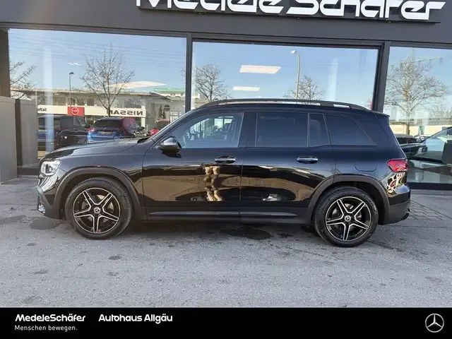 Mercedes-Benz GLB 250