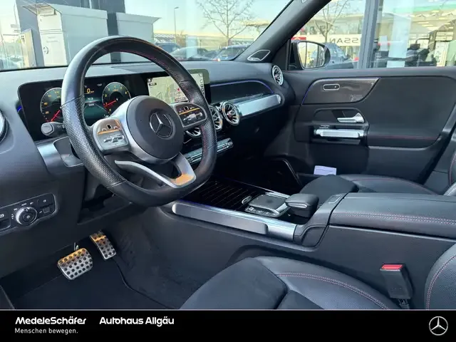 Mercedes-Benz GLB 250