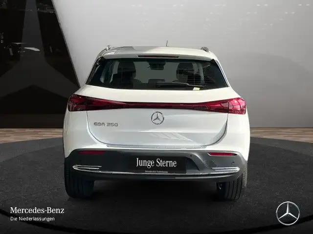 Mercedes-Benz EQA 250
