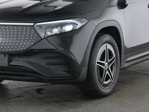 Mercedes-Benz EQB 300