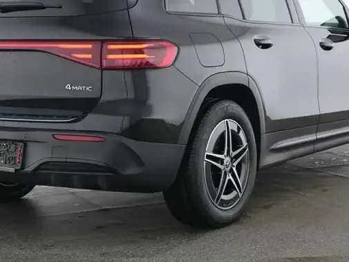 Mercedes-Benz EQB 300