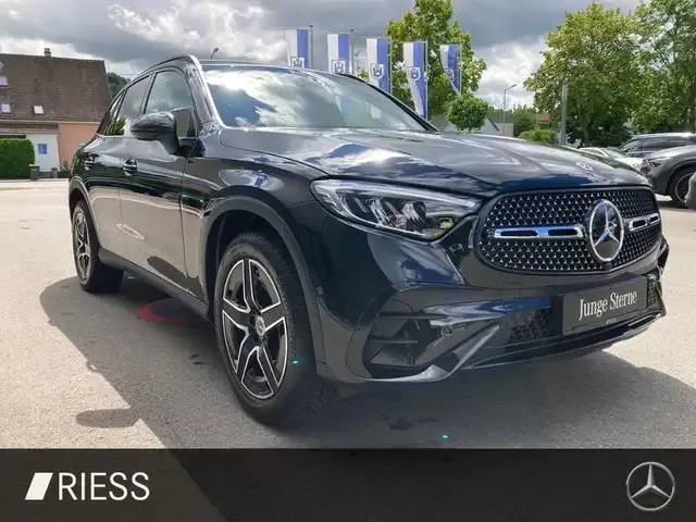 Mercedes-Benz GLC 220