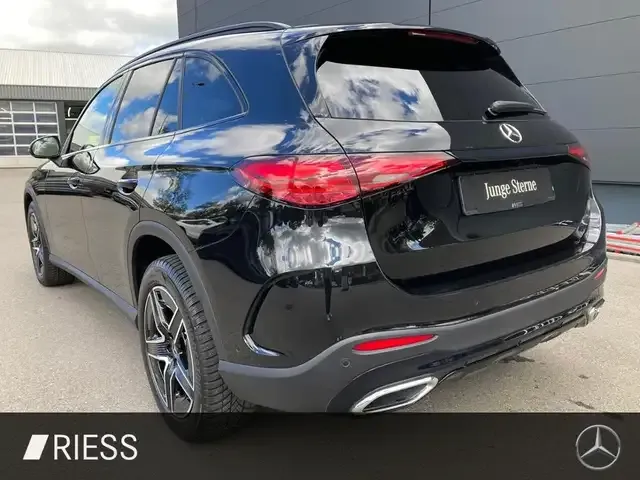 Mercedes-Benz GLC 220