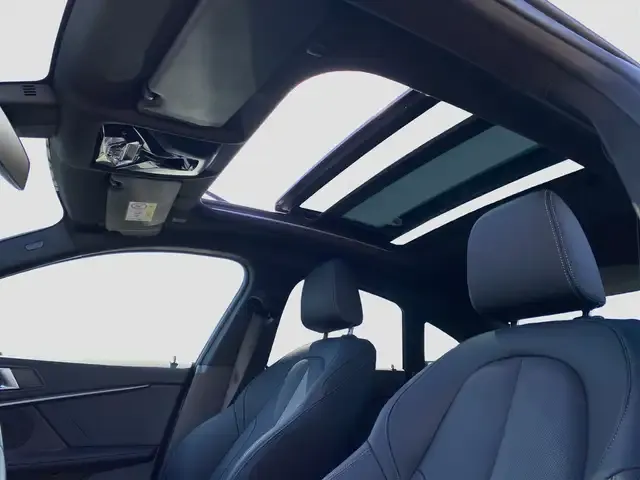 BMW 235