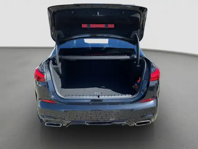 BMW 235