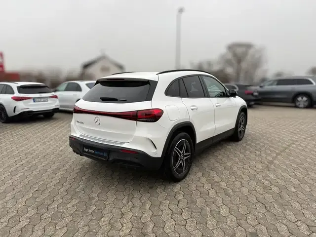Mercedes-Benz EQA 250