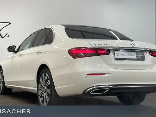 Mercedes-Benz Sonstige