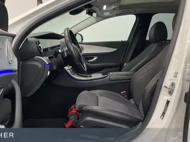 Mercedes-Benz Sonstige