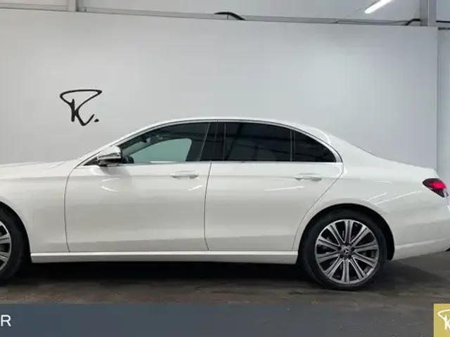 Mercedes-Benz Sonstige