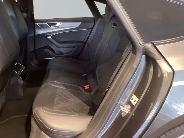 Audi S7