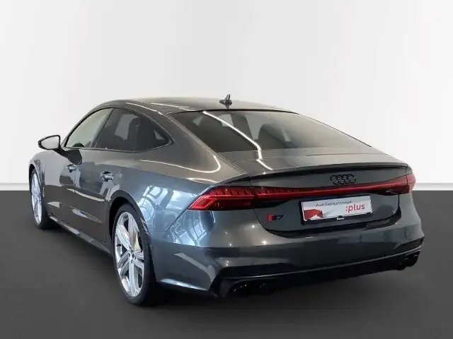 Audi S7