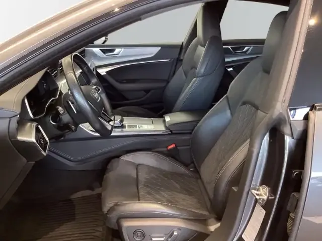 Audi S7