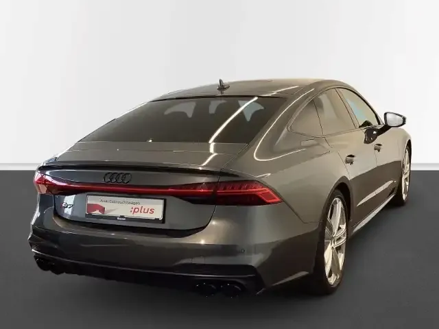 Audi S7