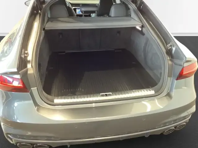 Audi S7