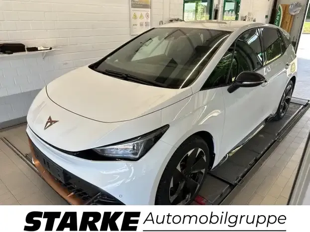 CUPRA Born