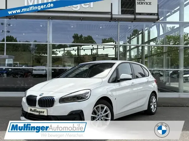 BMW 225