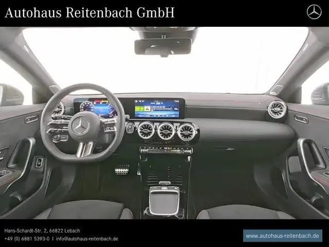 Mercedes-Benz CLA 220
