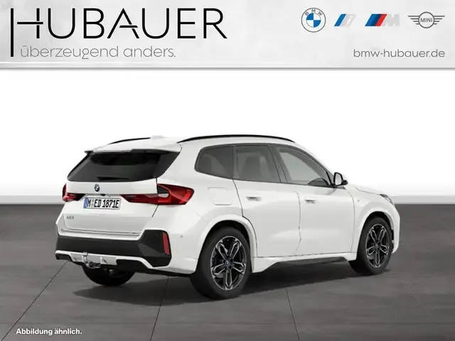 BMW iX1