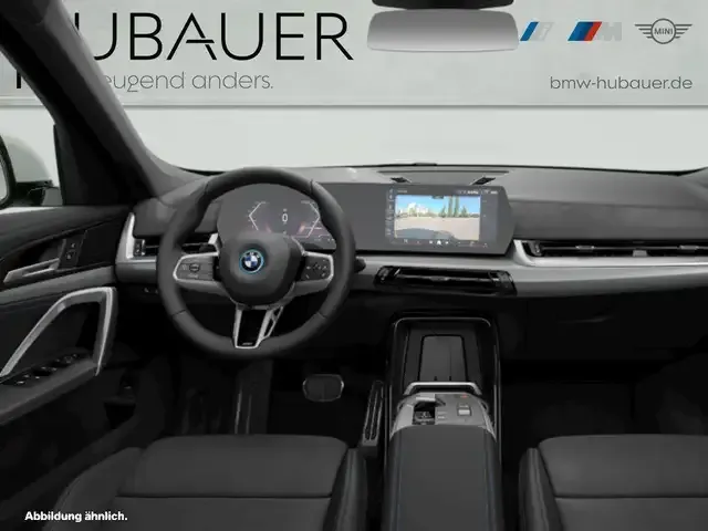 BMW iX1