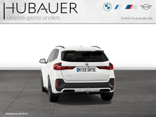 BMW iX1