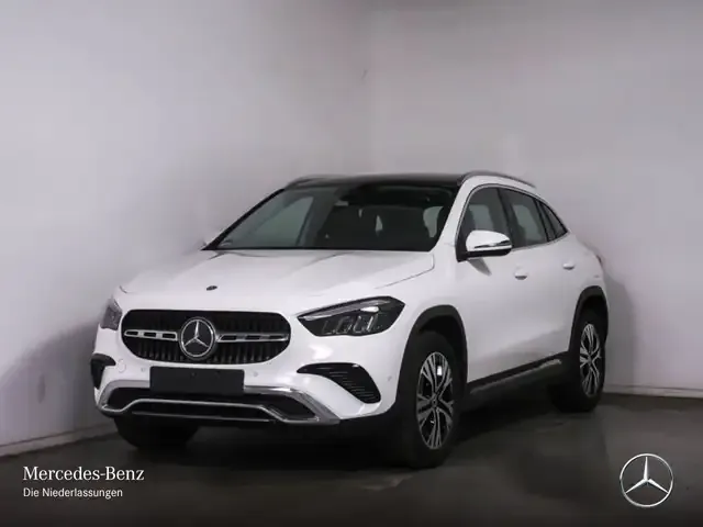 Mercedes-Benz GLA 180