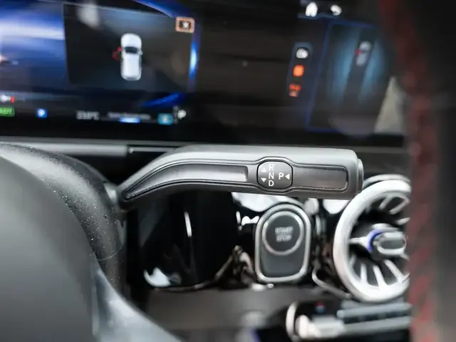 Mercedes-Benz EQA 300