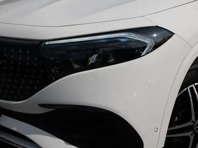 Mercedes-Benz EQA 300