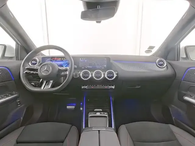 Mercedes-Benz EQA 300