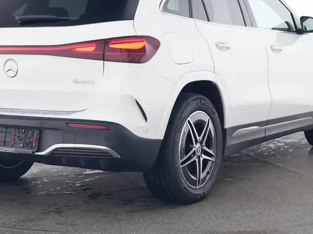Mercedes-Benz EQA 300