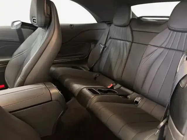 Mercedes-Benz CLE 200