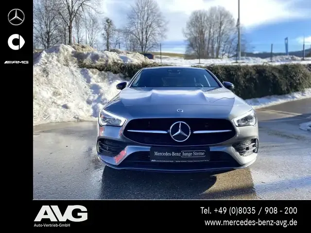 Mercedes-Benz CLA 250