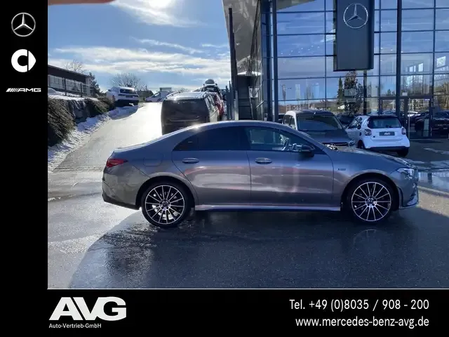 Mercedes-Benz CLA 250