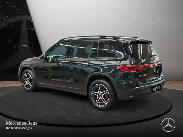 Mercedes-Benz EQB 250