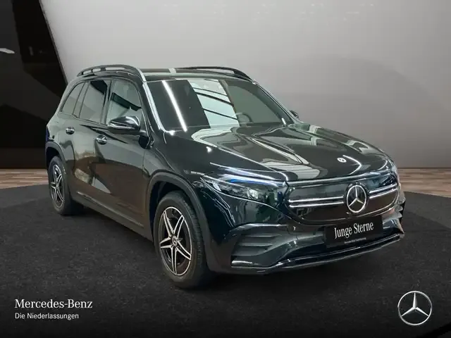Mercedes-Benz EQB 250